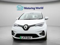Used Renault Zoe Iconic 100 kW (136 HP) 2021 White Hatchback