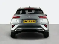 Usado Kia XCeed 2023 Prateado SUV