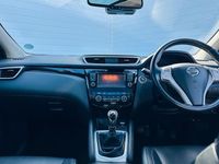 Used Nissan Qashqai S 130 HP (95 kW) 2016 Silver SUV