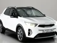 Used Kia Stonic 120 HP (88 kW) 2022 White SUV