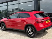 Used Mercedes GLA200 Urban 154 HP (113 kW) 2019 Red SUV