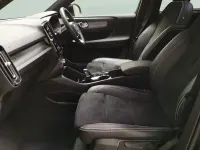 Używany Volvo XC40 R-Design Pro 262 KM (192 kW) 2021 Czarny SUV