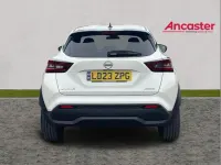Used Nissan Juke Tekna 143 HP (105 kW) 2023 White SUV