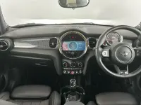Used Mini Cooper Exclusive 134 HP (98 kW) 2022 Red Hatchback