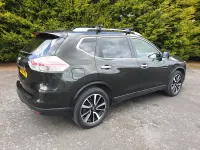 Used Nissan X-Trail Tekna 130 HP (95 kW) 2015 Green SUV