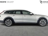 Used Volvo V90 CC Plus 232 HP (170 kW) 2023 Silver Estate