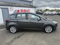 Second-hand Ford C-MAX Titanium 120 CP (88 kW) 2017 Gri Monovolum