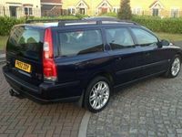 used Volvo V70 2.4