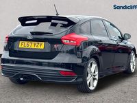 Used Ford Focus ST 250 HP (183 kW) 2016 Black Hatchback