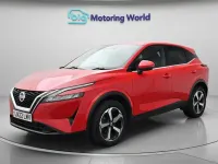 Used Nissan Qashqai N-Connecta 140 HP (102 kW) 2022 Red SUV