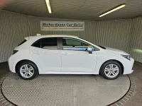 Used Toyota Corolla 120 HP (88 kW) 2022 White Hatchback