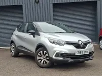 Used Renault Captur Play 90 HP (66 kW) 2018 Silver SUV