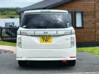 Używany Nissan Elgrand 2022 Biały Minivan