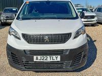 Used Peugeot Expert Premium 102 HP (75 kW) 2022 White Van