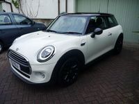 Used Mini Cooper Hatch 2018 White Hatchback