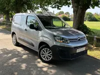 Used Citroën Berlingo 100 HP (73 kW) 2022 Grey MPV