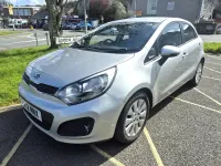 Used Kia Rio 107 HP (78 kW) 2012 Silver Hatchback