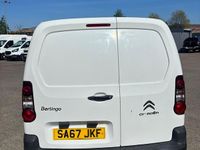 Used Citroën Berlingo 75 HP (55 kW) 2017 White MPV