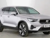 Used Volvo XC40 Ultra 194 HP (142 kW) 2025 Silver SUV