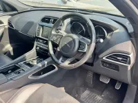 Second-hand Jaguar F-Pace R-Sport 180 CP (132 kW) 2017 Albastru SUV