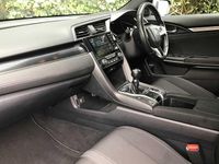 Used Honda Civic SR 126 HP (92 kW) 2021 Polished metal