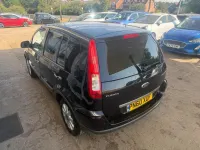 Used Ford Fusion Titanium 101 HP (74 kW) 2011 Black Hatchback