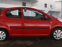 Used Peugeot 107 Active 68 HP (50 kW) 2013 Red Hatchback