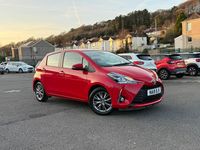 Used Toyota Yaris 69 HP (50 kW) 2018 Red Hatchback