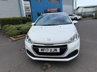 Used Peugeot 208 Active 82 HP (60 kW) 2017 White Hatchback