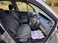 Used Renault Scénic II Dynamique 2008 Silver MPV