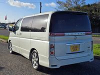 Used Nissan Elgrand 2006 White MPV