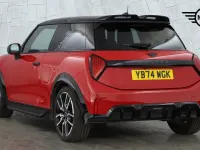 Used Mini Cooper Hatch 154 HP (113 kW) 2024 Red Hatchback