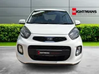 Used Kia Picanto 84 HP (61 kW) 2015 White Hatchback