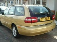 Used Volvo V40 2002 Estate