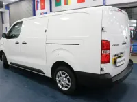 Używany Vauxhall Vivaro S 100 KM (73 kW) 2020 Biały Minivan