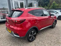 Used MG ZS Exclusive 111 HP (81 kW) 2020 Red SUV