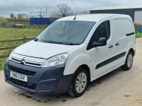 Używany Citroën Berlingo 75 KM (55 kW) 2016 Biały Minivan