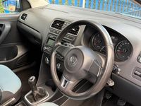 Used VW Polo 75 HP (55 kW) 2012 Blue Hatchback