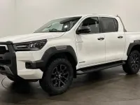 Used Toyota HiLux 204 HP (150 kW) 2024 White Pickup