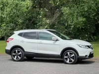 Used Nissan Qashqai N-Connecta 110 HP (80 kW) 2017 White metallic SUV