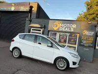 Used Ford C-MAX Titanium 115 HP (84 kW) 2015 White MPV