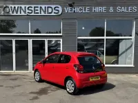 Used Peugeot 108 Active 72 HP (52 kW) 2021 Red Hatchback