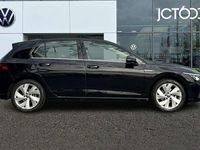 Begagnad VW Golf VIII Style 150 HK (110 kW) 2024 Svart Halvkombi