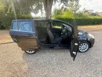 Used Ford B-MAX Titanium 105 HP (77 kW) 2015 Black MPV