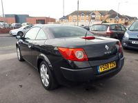Używany Renault Mégane Cabriolet Dynamique 106 KM (77 kW) 2008 Czarny Kabriolet