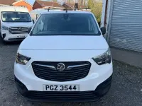 Used Vauxhall Combo Edition 100 HP (73 kW) 2021 White MPV