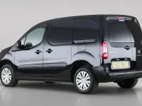 Used Citroën Berlingo 100 HP (73 kW) 2017 Black MPV