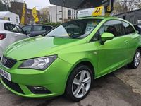 Usado Seat Ibiza Sport 85 CV (62 kW) 2014 Verde Utilitario