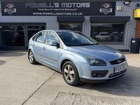 Used Ford Focus Zetec 110 HP (80 kW) 2005 Blue Hatchback