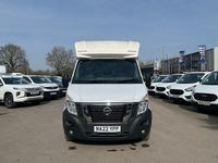 Used Nissan Interstar Tekna 135 HP (99 kW) 2022 White Van
